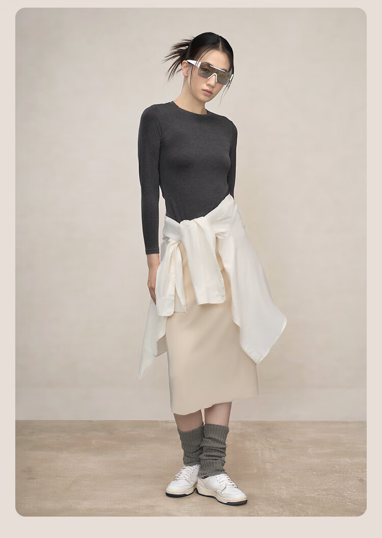 One's Member Lightweight Warm Soft Round Neck Modal Acrylic Seamless Slimming Base Layer Shirt 2