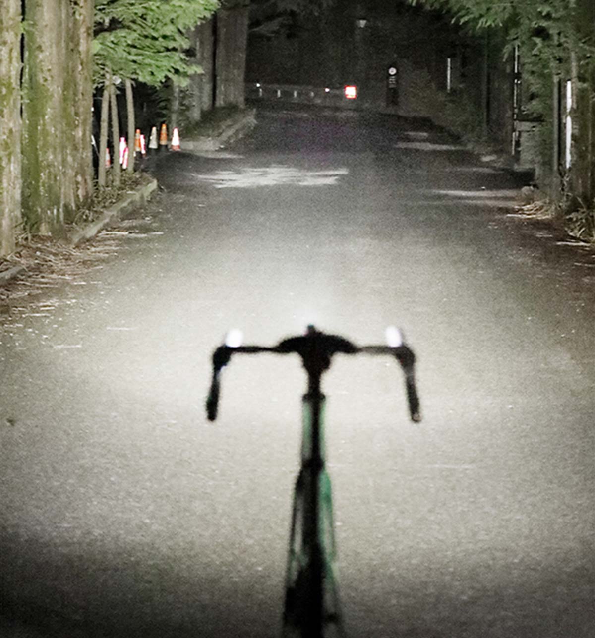 Tasiduizhang Bicycle Front Light, Children's High-Intensity Waterproof Flashlight, Road Bike Night Lighting Equipment, Night Riding Light for Bicycles 1