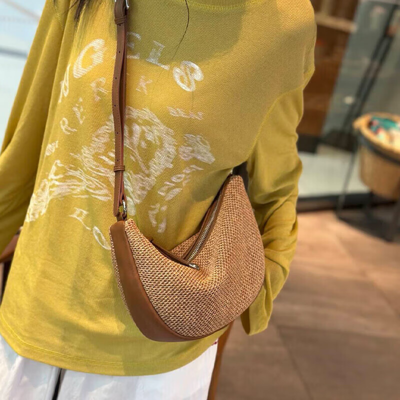 Aiqinghai Woven Handbag, Women's Shoulder Crossbody Bag, Dumpling Bag, Light Luxury Brand, Birthday And Mother's Day Gift, Practical Present for Mom