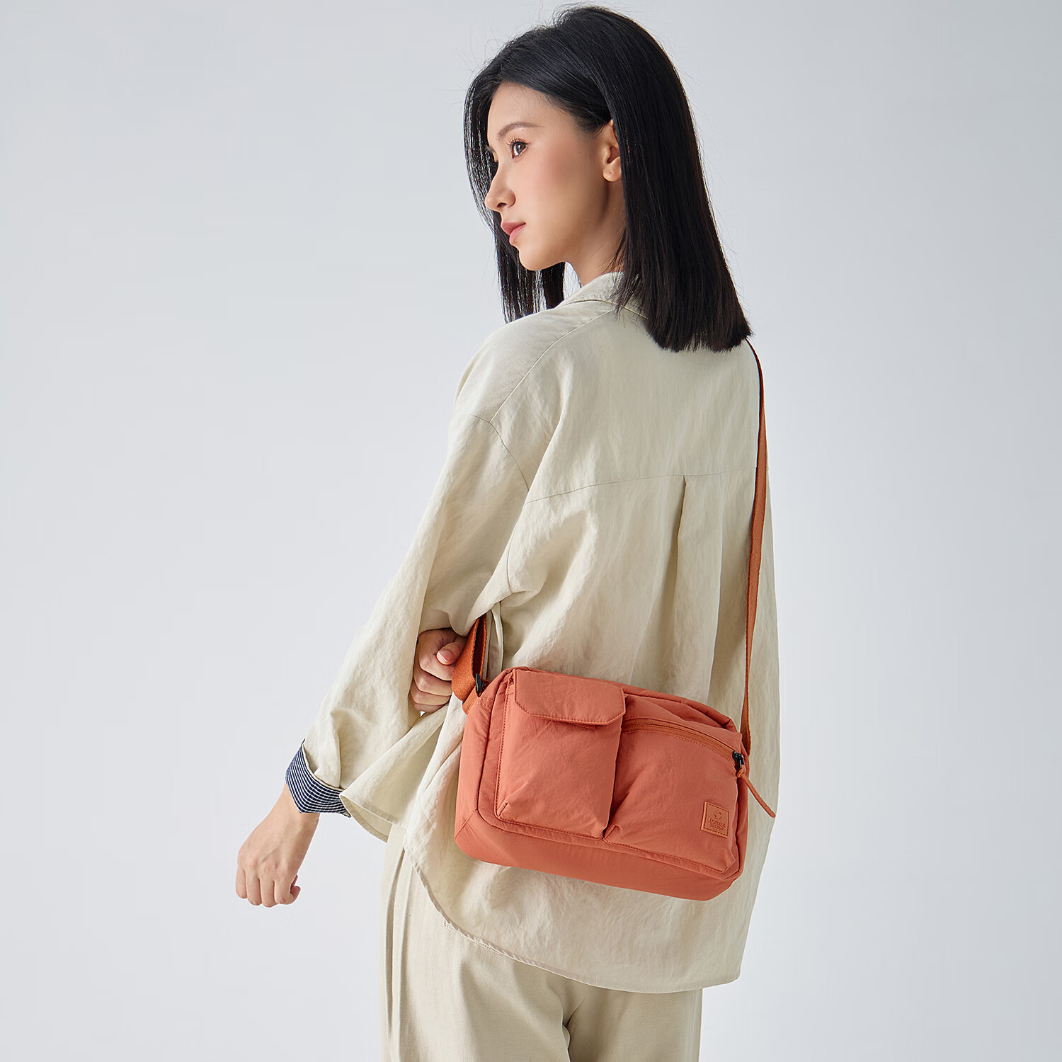 FOUVOR Fox Women's Oxford Cloth Crossbody Bag Lightweight Fashion Small Square Simple Casual Shoulder Bag Orange