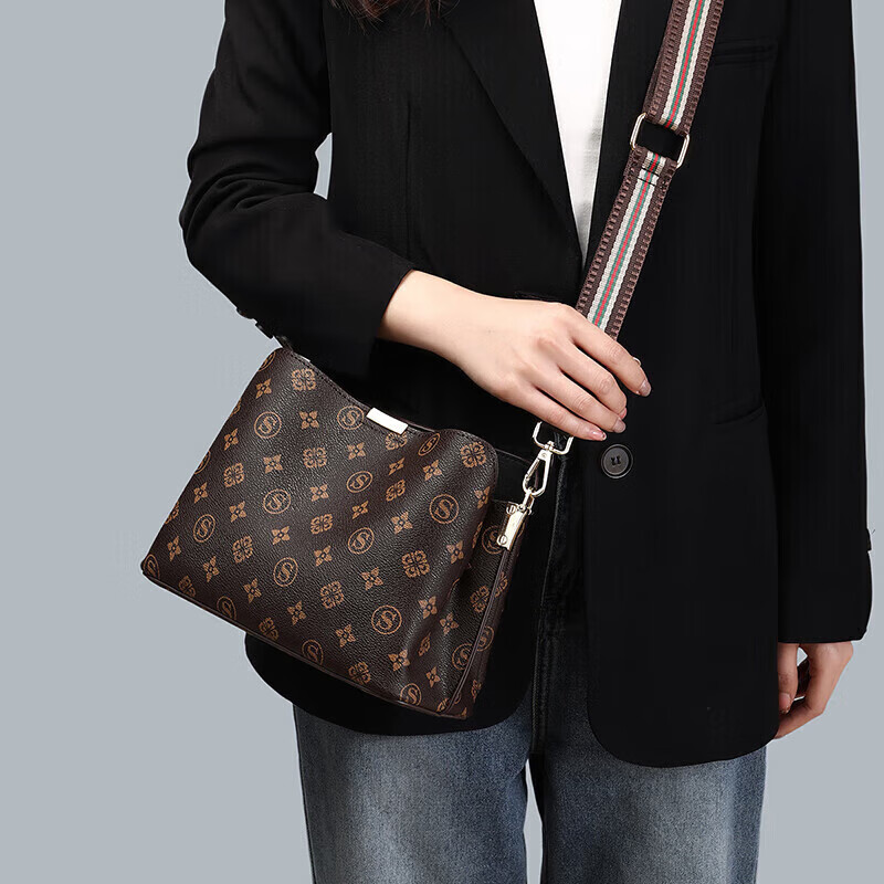 Aiqinghai Handbag, Women's Shoulder Crossbody Bucket Bag, Large Capacity, Light Luxury Brand, Birthday And Mother's Day Gift, Practical Present for Mom