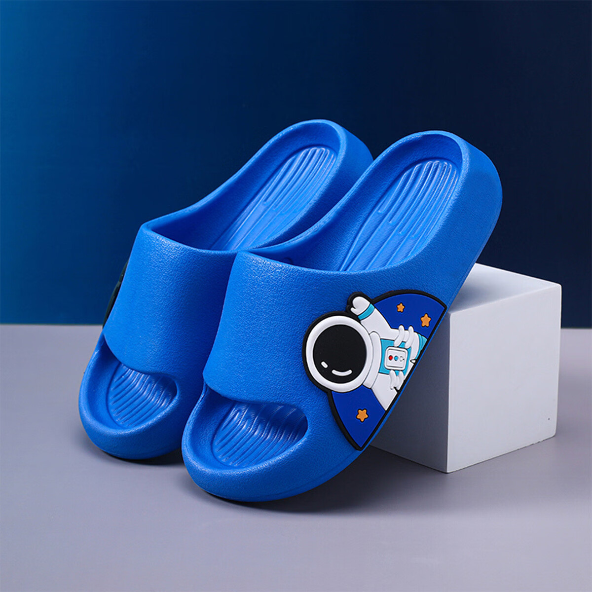 GUOLUOFEI Kids Slippers Astronaut Summer Boys Bathroom Home Non-Slip Soft Sole Navy Blue Size 34-35