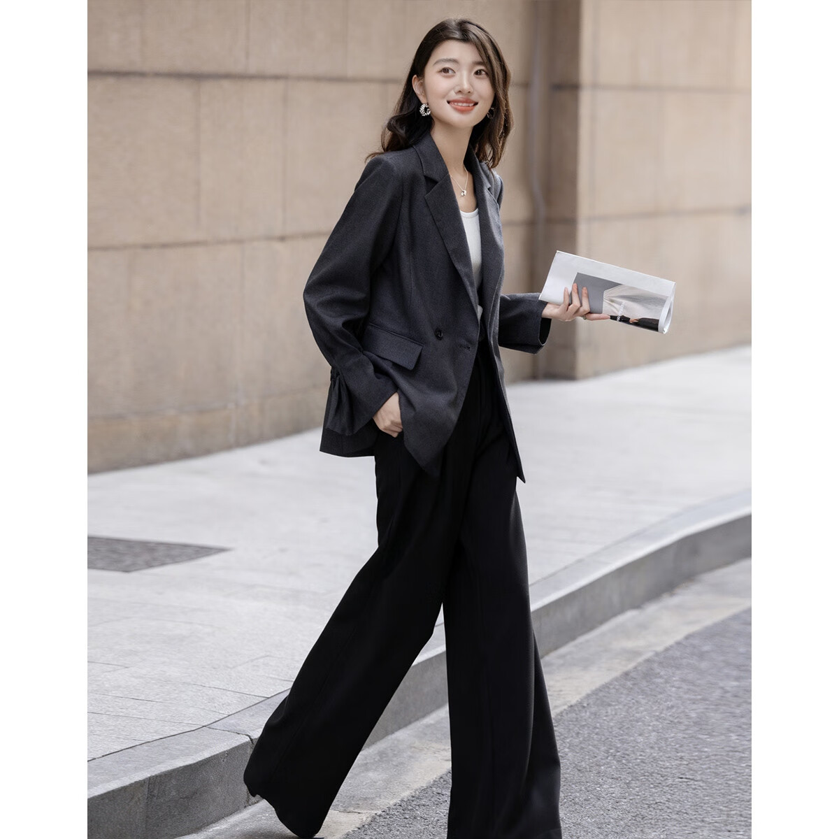 Demana Rich and Soft Autumn Urban Smart Elegant Double-Breasted Ruffle Pocket Decorated Women's Blazer Jacket