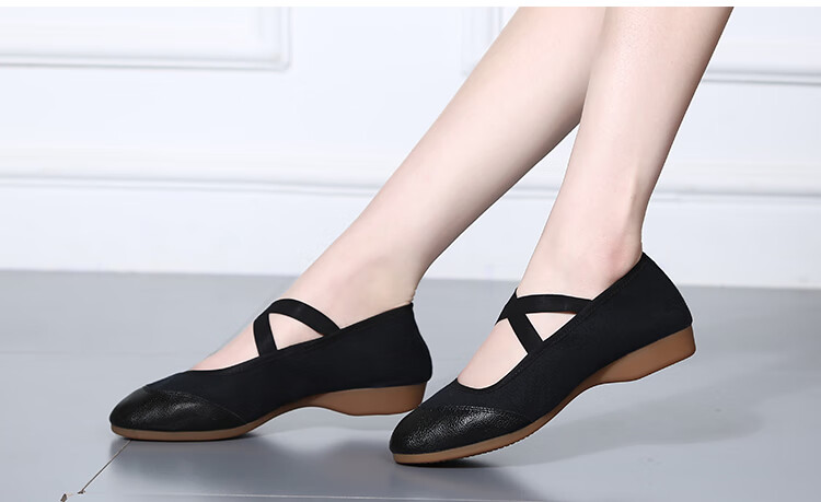 Teslita Red Dance Shoes Women Soft Sole Middle-Aged and Elderly Adult Mid-Heel Square Dance Canvas Shoes Black 15