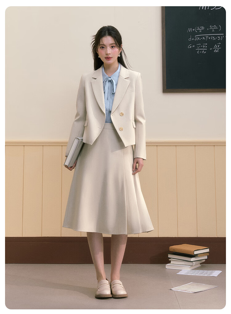 Miss Bird Lightweight Office Commuter Suit Set for Women Petite Short Blazer Professional Interview Formal Wear 6
