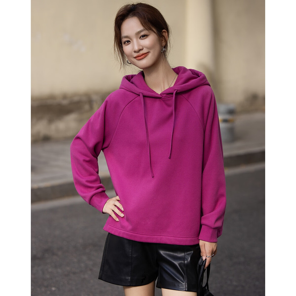 Demana [Cloud Feel Cotton Blend] Winter Dopamine Hooded Split Tape Decor Loose Fit Petite Women's Sweatshirt