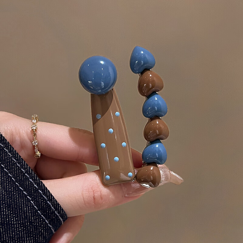 Jiaoxuefei Sea Salt Milk Coffee Heart Side Hair Clips 2 Pieces New Niche Bangs Clip Forehead Fragments Side Hairpin One-Word Clip 5