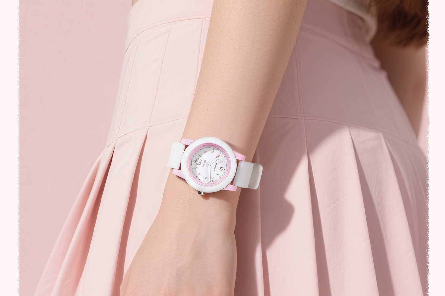 Hello Kitty Children's Watch for Ages 6-16, Luminous Waterproof Quartz Wristwatch for Elementary and Middle School Girls 2195 21