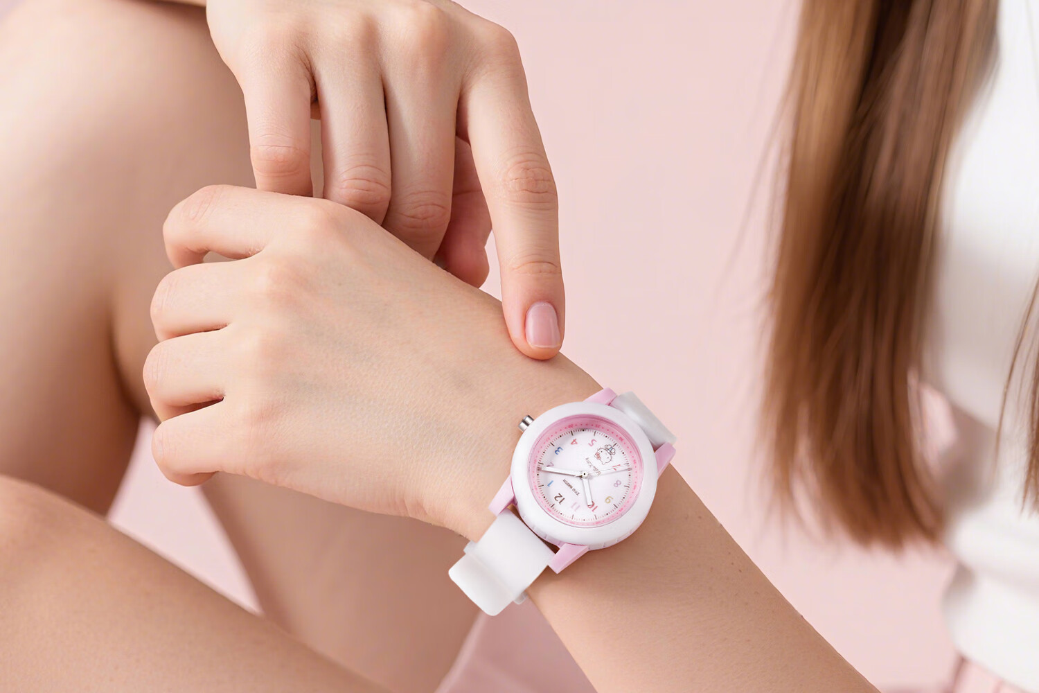 Hello Kitty Children's Watch for Ages 6-16, Luminous Waterproof Quartz Wristwatch for Elementary and Middle School Girls 2195 19