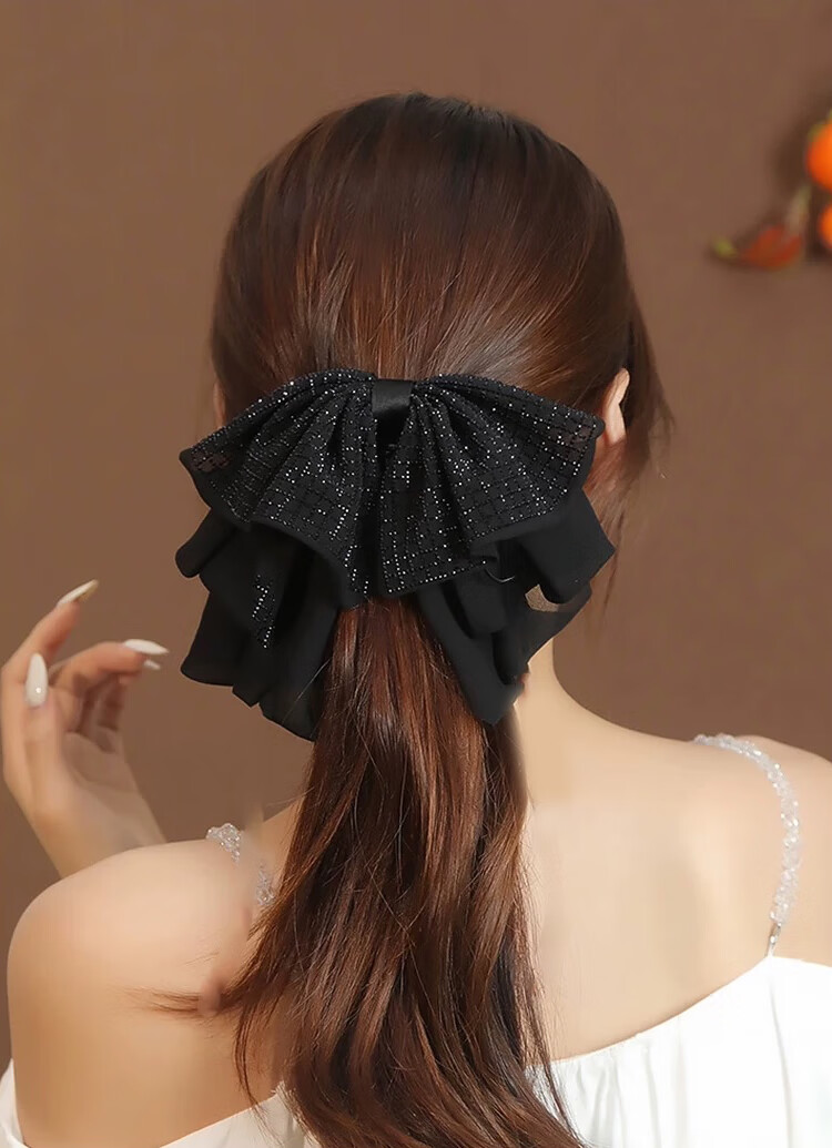 LiQing Butterfly Bow Mini Hair Claw Clips [2 Pieces] Hairpins for Forehead Bangs Side Hair Accessories Gift for Girlfriend Festival 1