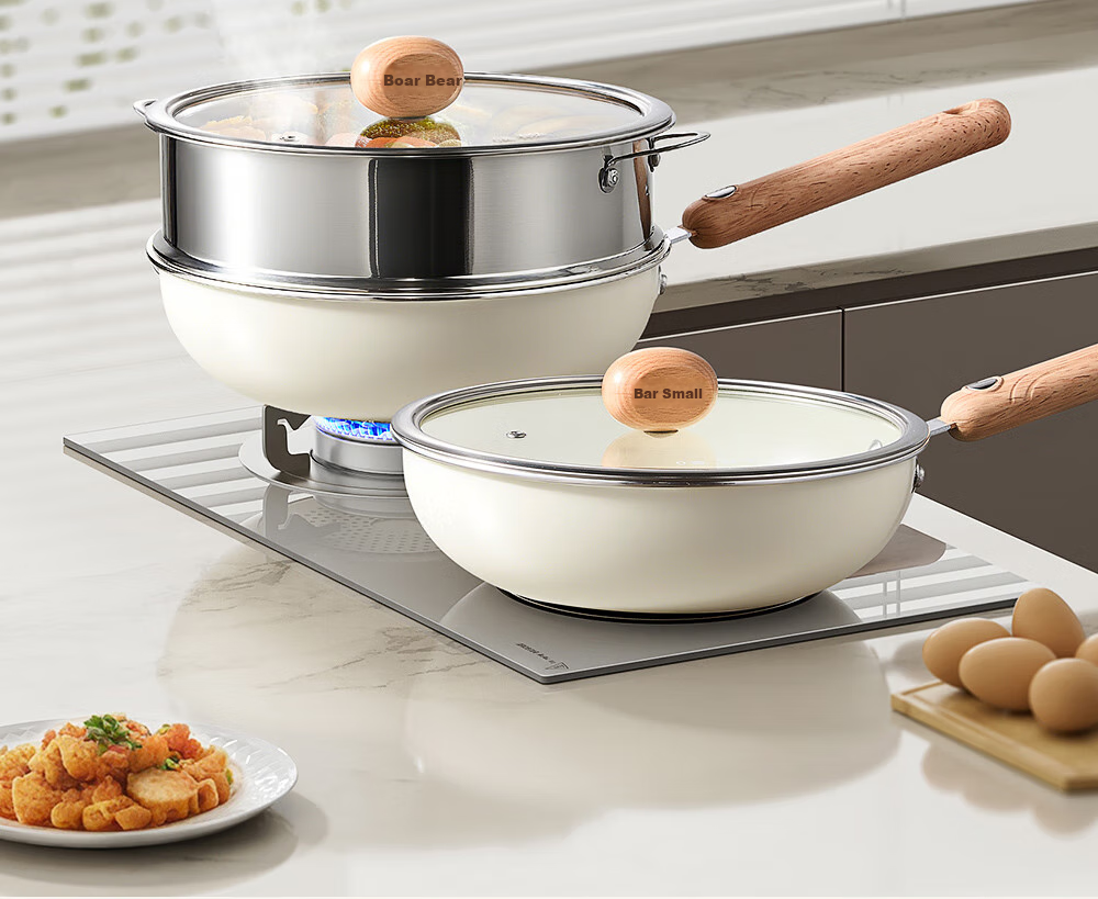 Bear Titanium-Containing Ceramic Wok with Steamer, Non-Stick Coating, Non-Fluorinated, Suitable for Induction And Gas Stoves, 24cm 15