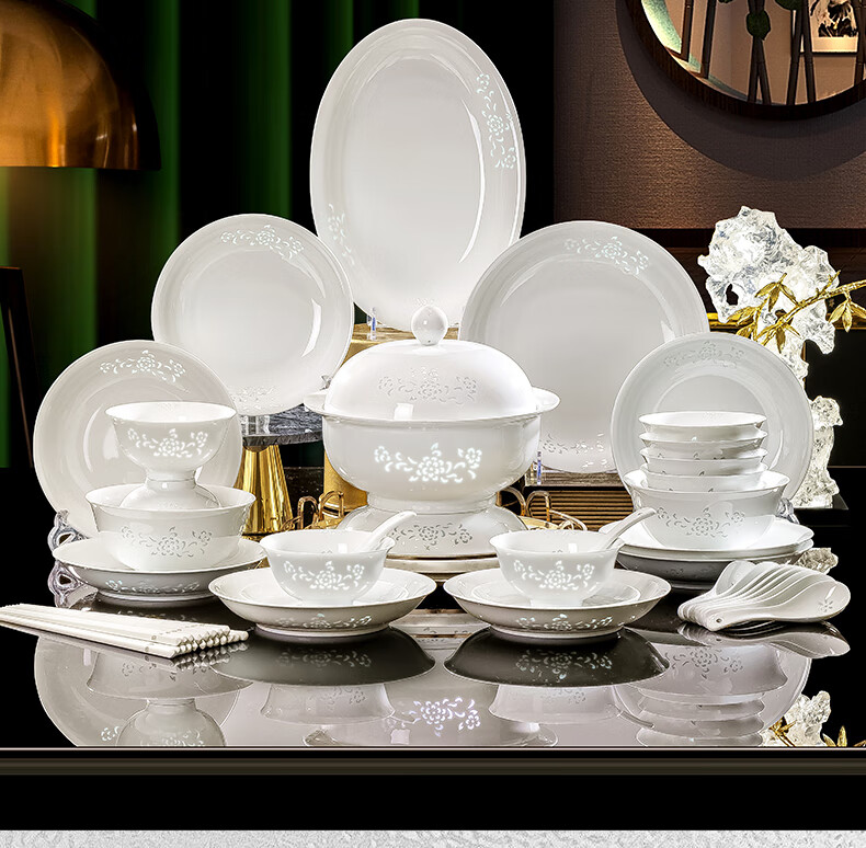 Jingde Story Jingdezhen Underglaze Color Exquisite Porcelain Dinnerware Set White Ceramic Tableware for 6 People Bowls and Plates Ceramic Dinner Set Housewarming Gift 15