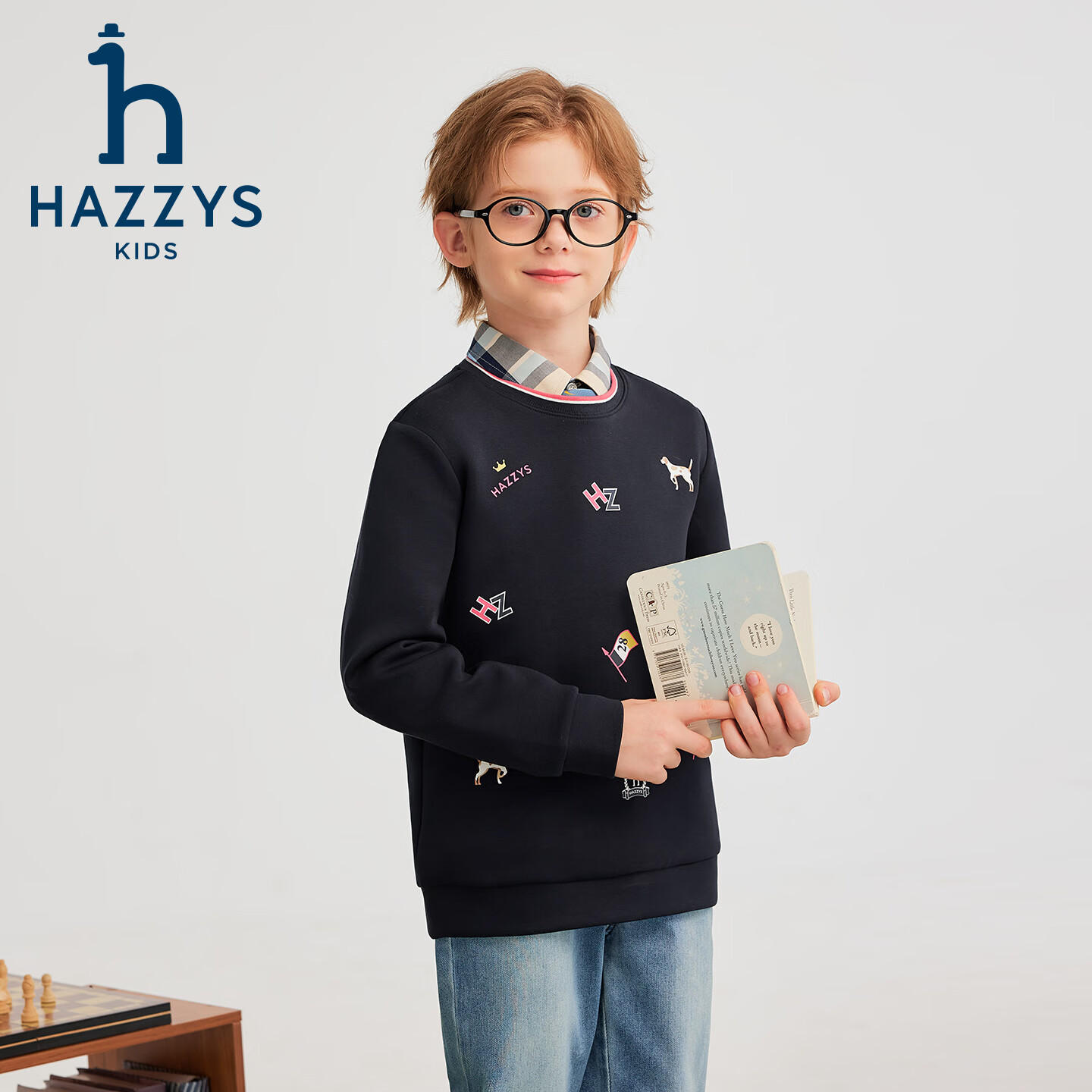 HAZZYS Brand Boys' Knitted Solid Color Double-Sided Embroidered Logo Sweatshirt, Spring New Style, Navy Blue, Size 130