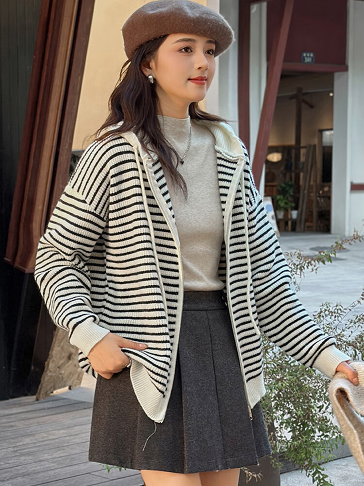 Yishangmei Women's Knitted Cardigan Sweater Autumn Winter 2025 New Plush Thickened Striped Hooded Loose Jacket 4