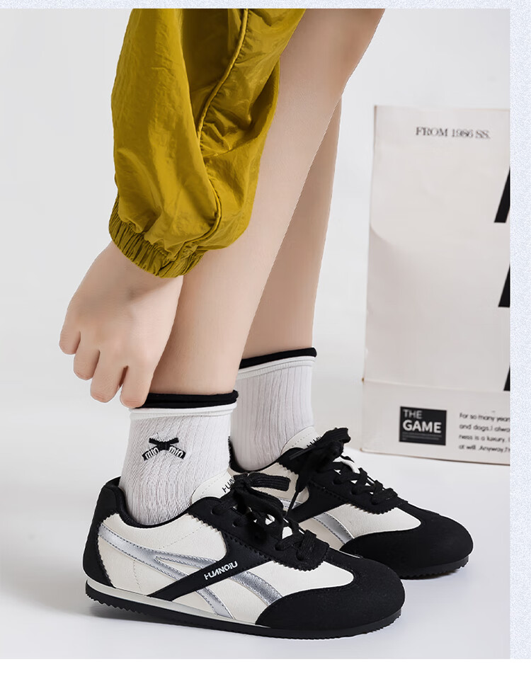 Global Black German Training Shoes Niche Design Casual Sneakers 2026 Spring New Campus Versatile Lightweight Women's Shoes 12