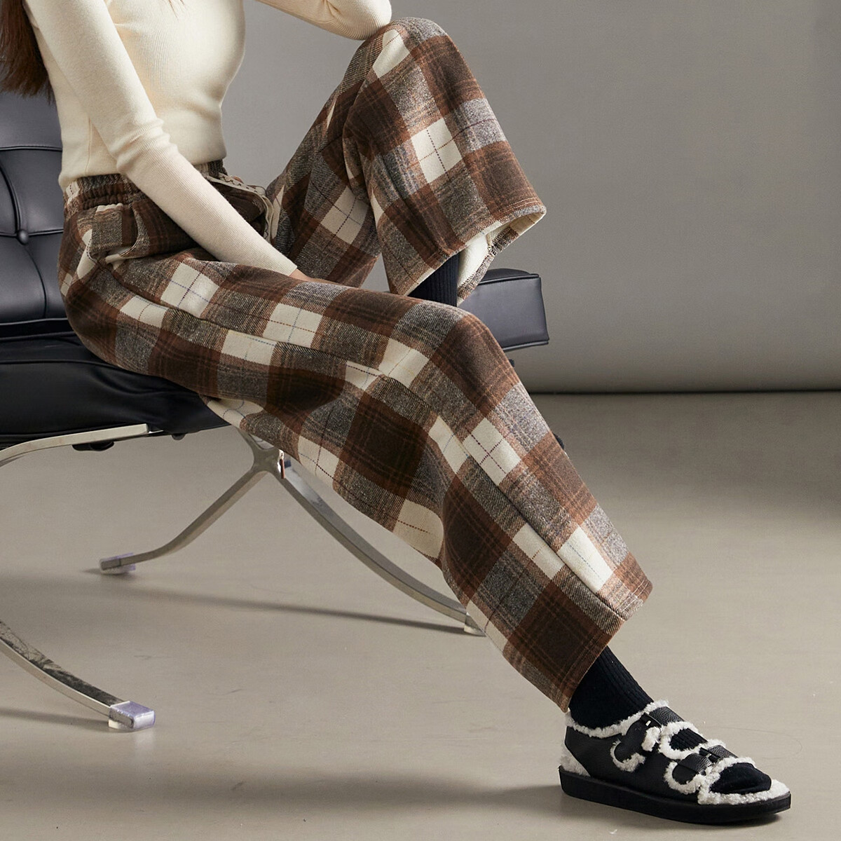 Demana [Fashion Plaid] Winter Little Chanel Style Elastic Waist Wide Leg Pants Fleece Lined Slightly Stretchy Casual Trousers for Women