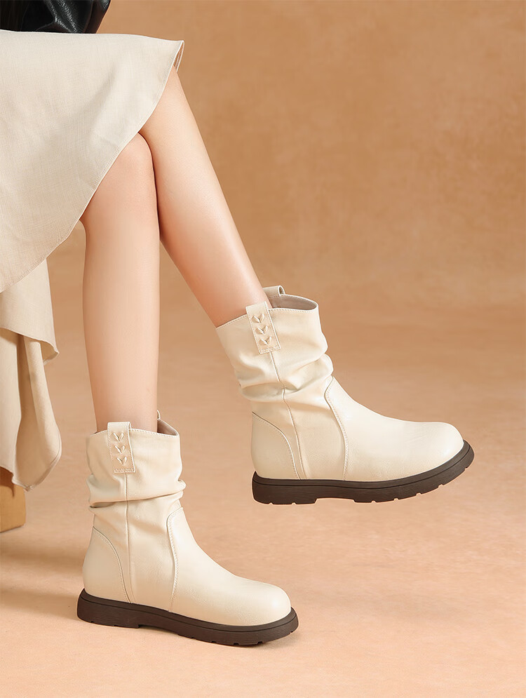 ZHR Women's Thick-Soled Ankle Boots 2025 New Winter Flat Plush Thickened Northeast Martin Boots Fashionable Short Boots 3