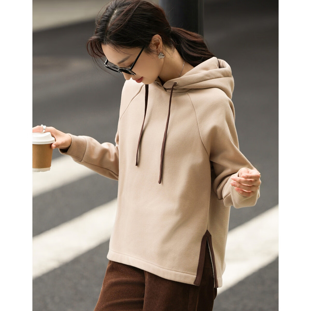 Demana [Cloud Feel Cotton Blend] Winter Dopamine Hooded Split Tape Decor Loose Fit Petite Women's Sweatshirt