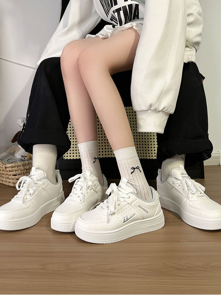 Huili Air Force One Couple Sneakers for Women And Men, Autumn Casual Shoes, Versatile Footwear for Women, White And Silver, Size 42 2
