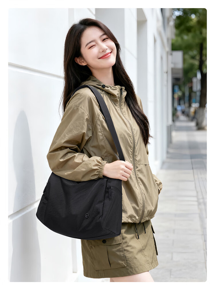GOLF Men's Casual Single Shoulder Bag Lightweight Water-Resistant Crossbody Bag for Men and Women, Phone and iPad Holder, Cycling and Fitness Bag 12
