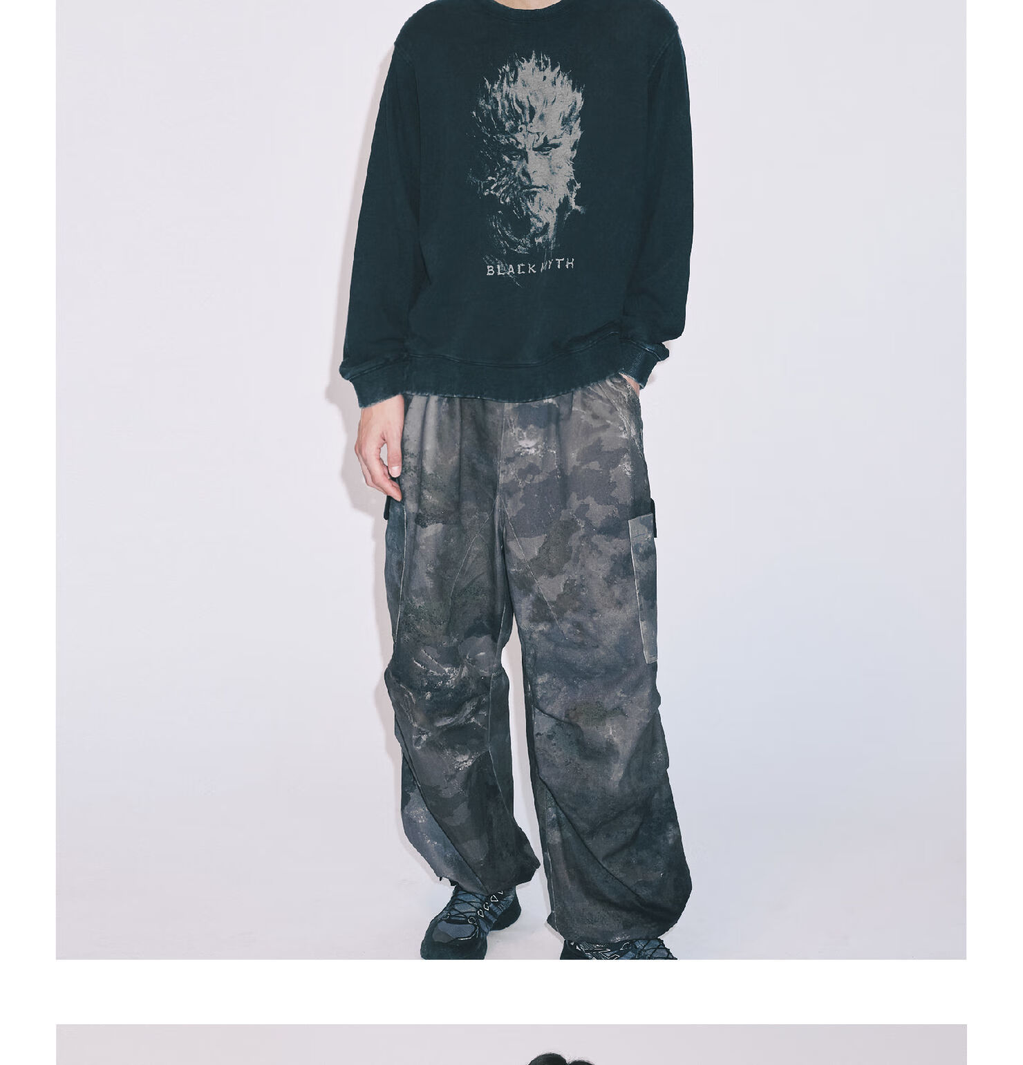 Heishenhua Tianmingren Long-Sleeve Sweatshirt, Unisex Washed Vintage Style with Tianmingren Logo Print, All-Cotton Loose Round Neck Pullover Sports Top, Size S 2