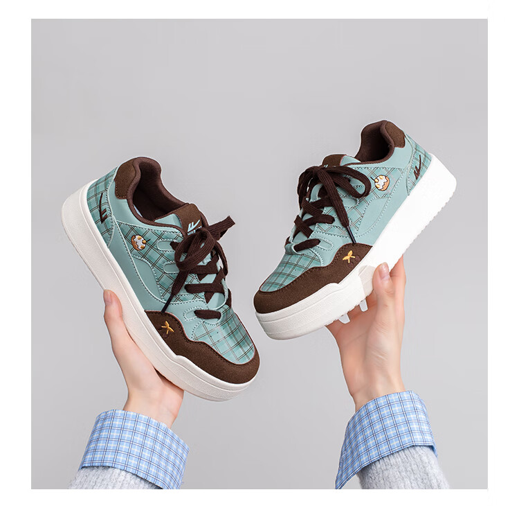 Warrior Women's Thick Sole Creative Casual Sneakers 2026 Spring Autumn New Student Sports Shoes Light Blue Size 38 6
