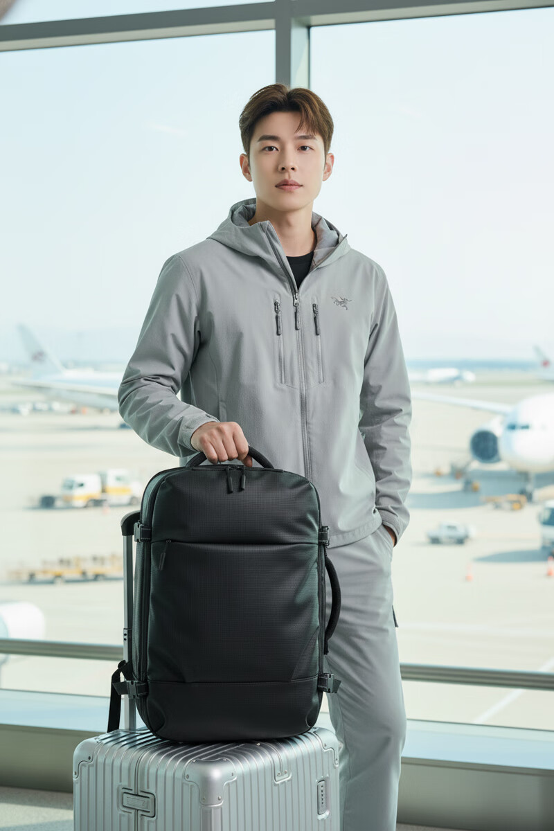 JD Jingzao Black Warrior AVANT PRO Multifunctional Sports Backpack TPU Travel Large Capacity Business Laptop Bag 15