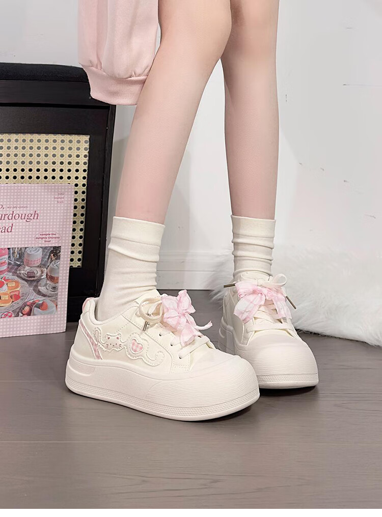Renben Soft Sole Lightweight White Sneakers for Women Trending Original Versatile Chunky Head Bread Shoes Thick Sole Sports Sneakers for Women 12
