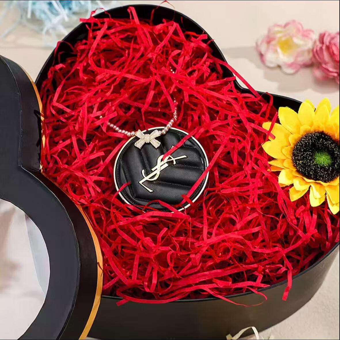 Yan Yu Ji Rafia Grass Filler Romantic Red 100g Gift Box Decoration for Girlfriend Birthday