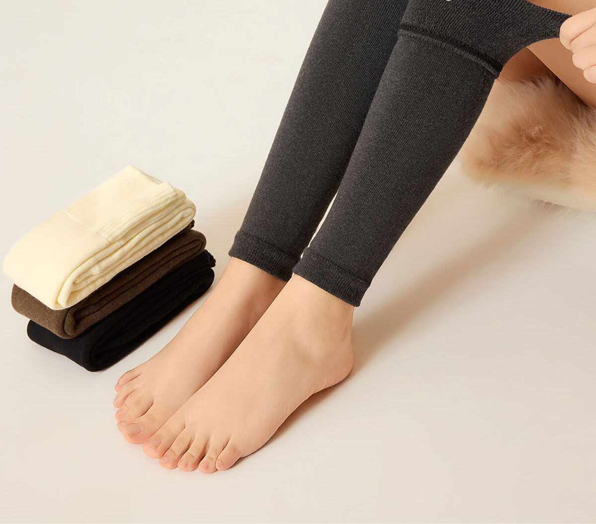 Mianzhuwu Knee Support Over-the-Knee Long Socks for Women Autumn Winter Thigh Warmers Fleece Lined Thickened High Tube Socks 2 Pairs 7