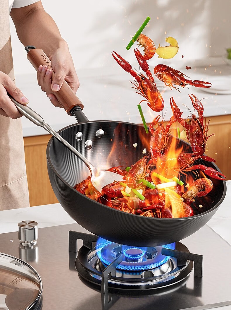 Royalstar 999 Pure Iron Wok Non-Coated No Seasoning Required Induction Gas Stove Compatible Round Bottom 32cm with Lid 5