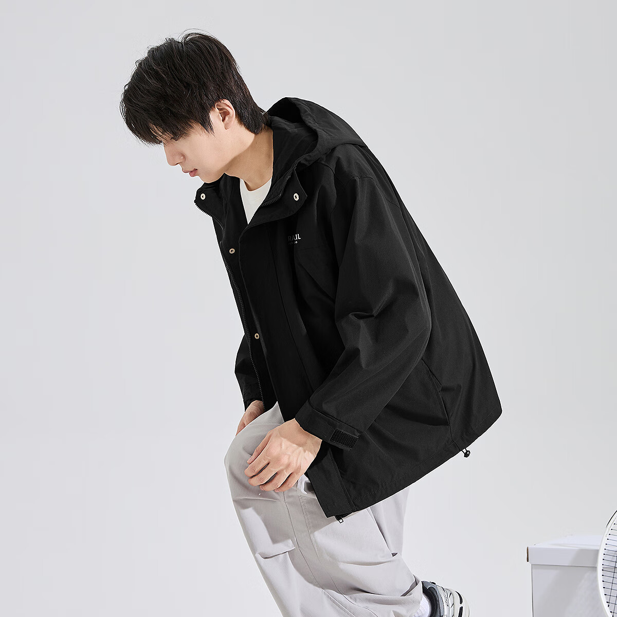 TonLion 2026 Autumn Men's Hooded Jacket, Double Pockets, Front Chest Logo, Short Style, Sporty Trendy Youth Outerwear
