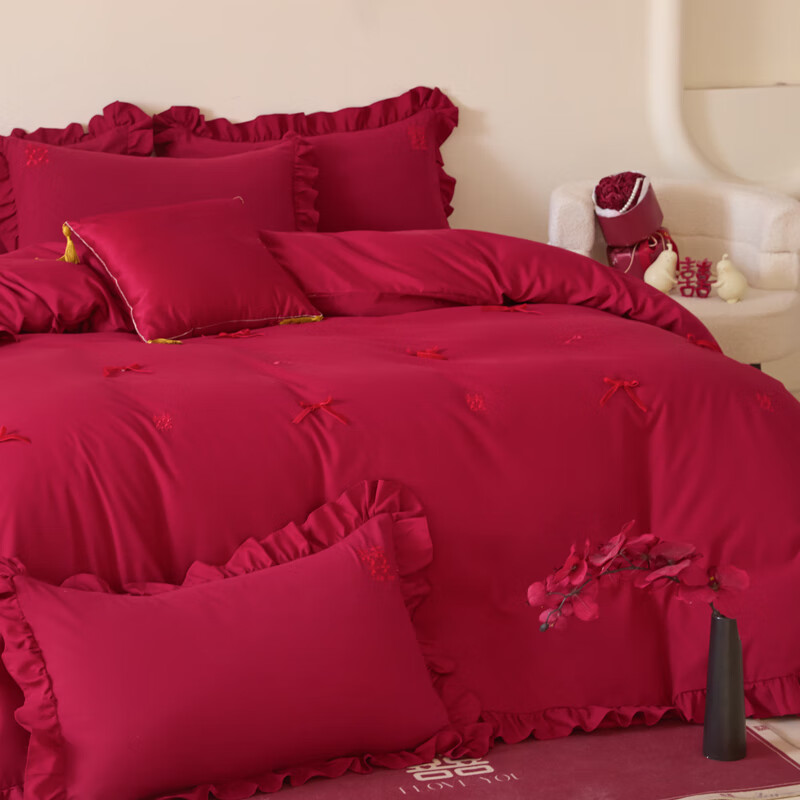 Hongdou Premium Wedding Bedding Set 4-Piece for 1.5/1.8m Bed Double Duvet Cover Non-Cotton Red Bridal Bed Sheet and Quilt Cover 2*2.3m