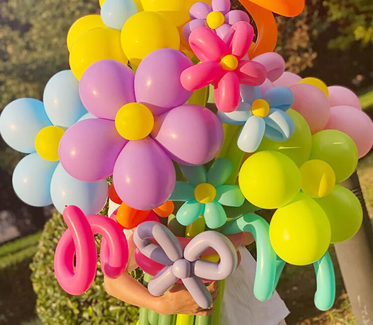 Jidukongjian Balloon Graduation Photo Props, Decorative Birthday Gift Bouquet Balloons, Proposal Confession Props, Birthday Scene Setup 20