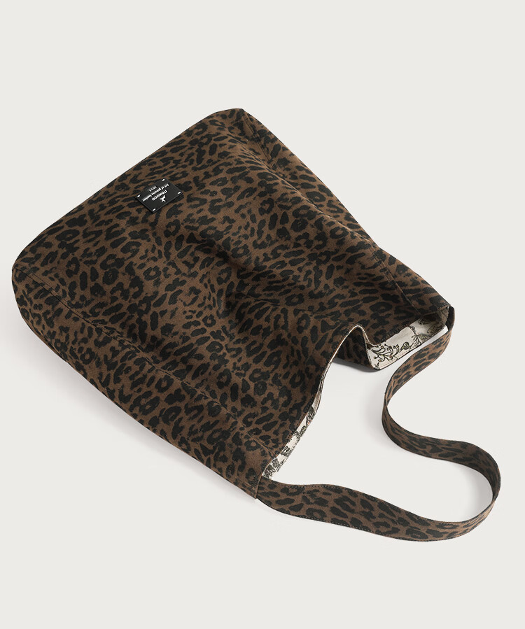 Miaodi Relaxed Lazy Style Leopard Print Large Capacity Double-Sided Shoulder Commuter Canvas Tote Bag Women's Underarm Hobo Bag 28