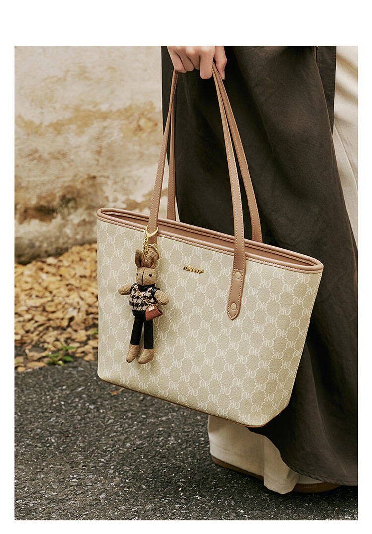 Aokang Women's Bag Trendy Underarm Shoulder Bag Light Luxury Tote Birthday Gift for Women on March 8th Women's Day Gift for Girlfriend Wife 16