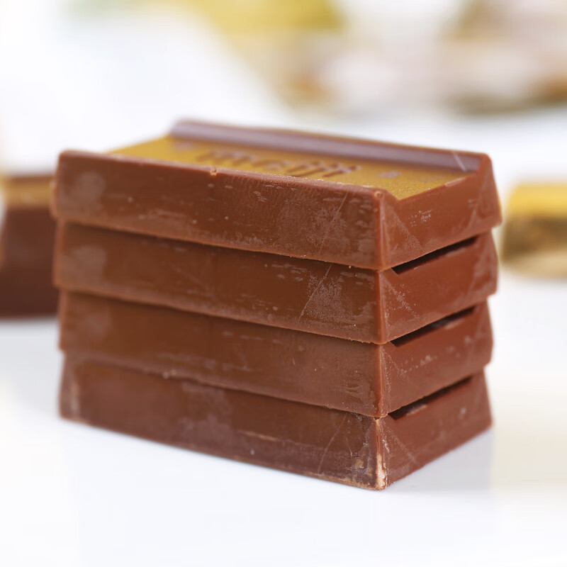 明治钢琴香浓牛奶巧克力盒装26片120g(代可可脂) 日本零食生日礼物