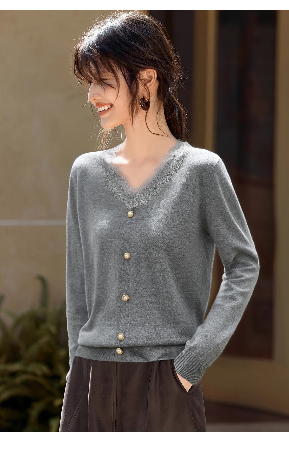 She Enjoy Women's Knitwear Lace Splice V-Neck Knit Base Shirt Fashion Versatile Soft Sweater Top T53Z045 3