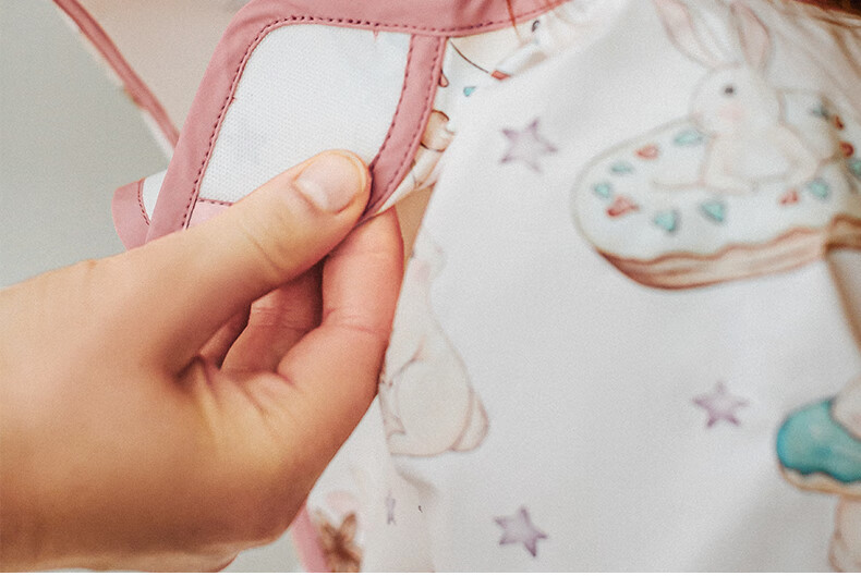EMXEE Baby Feeding Bib Waterproof Anti-Dirt Reversible Toddler Apron Autumn Kids Bib for Kindergarten 4