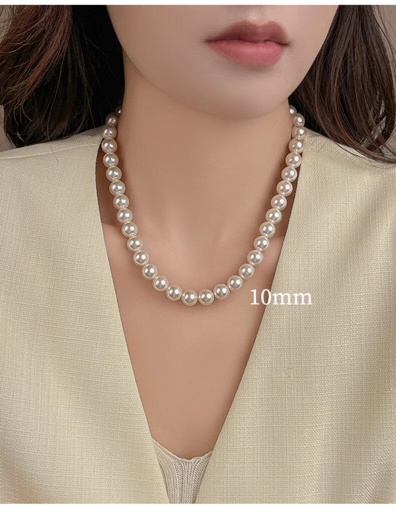 Chow Tai Fook Women's Necklace Strong Luster Round Shi Family Pearl Clavicle Chain Birthday Gift for Mom Mother's Day Present 7