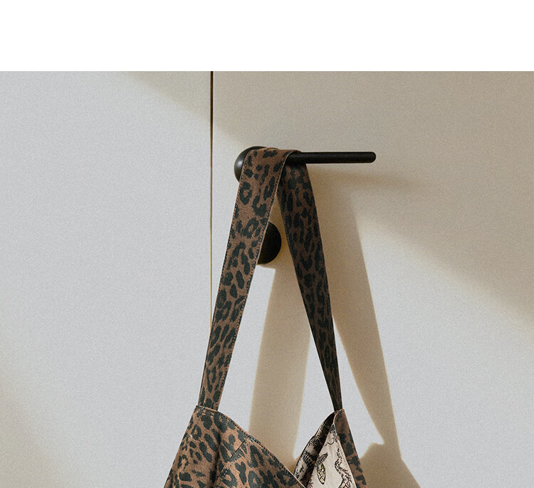 Miaodi Relaxed Lazy Style Leopard Print Large Capacity Double-Sided Shoulder Commuter Canvas Tote Bag Women's Underarm Hobo Bag 14