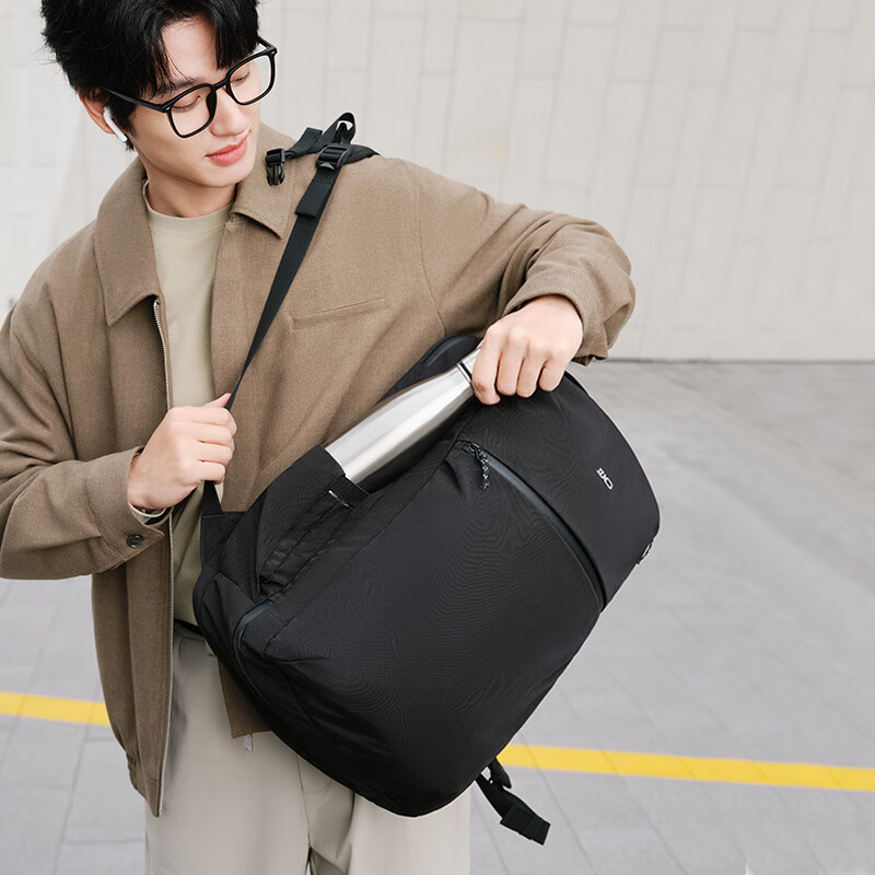 JD Jingzao Lightweight Travel Large Capacity Backpack Business Sports Bag Fits 16-inch Laptop Black