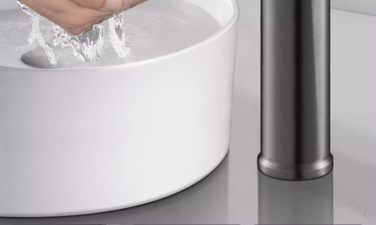 IVORPO German Basin Faucet Bathroom Washbasin Sink Splash-proof Single Cold Water Tap 7
