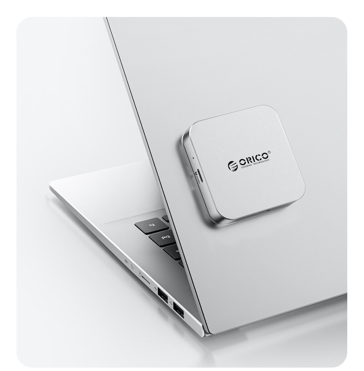 ORICO Magnetic M.2 NVMe 2230 SSD Enclosure Dock Type-C Expansion Dock HDMI Adapter for iPhone 17 Laptop iPad MG7 Orange 5