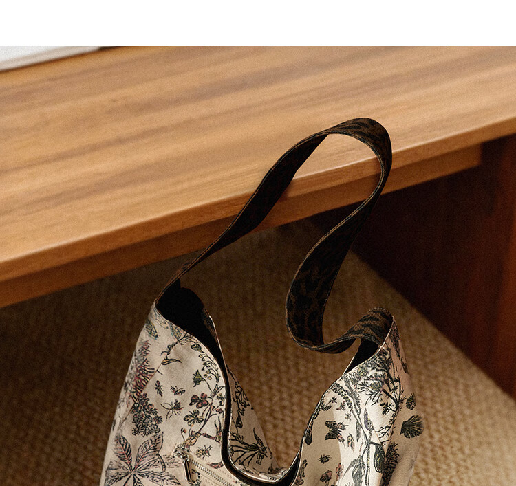 Miaodi Relaxed Lazy Style Leopard Print Large Capacity Double-Sided Shoulder Commuter Canvas Tote Bag Women's Underarm Hobo Bag 21