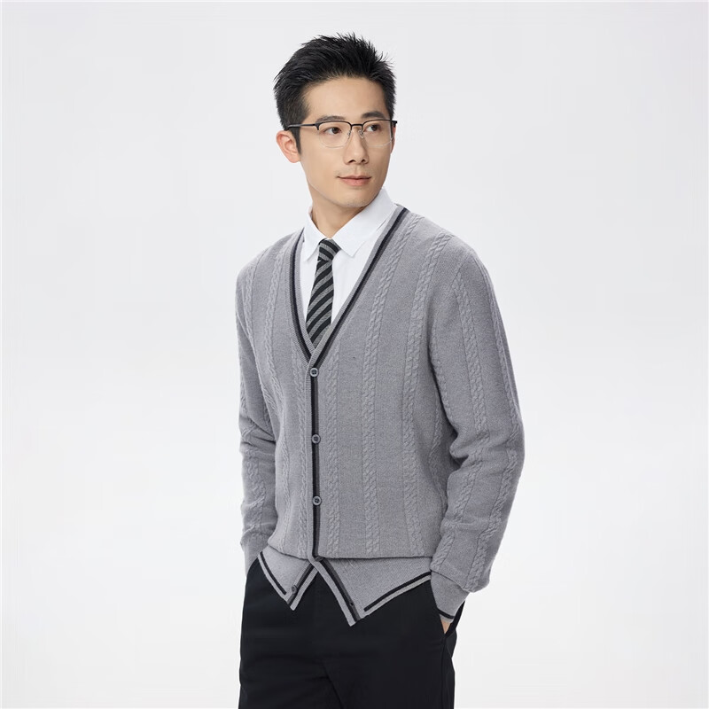 Giordano Men's Autumn Winter Knitted Cardigan V-Neck Sweater with Contrasting Edges and Twisted Floral Pattern 13055753