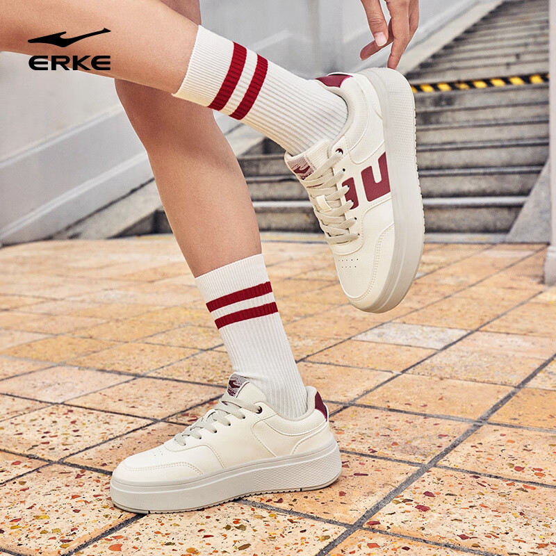 ERKE Women's Sneakers 2026 New Thick-Soled White Casual Lightweight Height-Increasing Sports Shoes Breeze