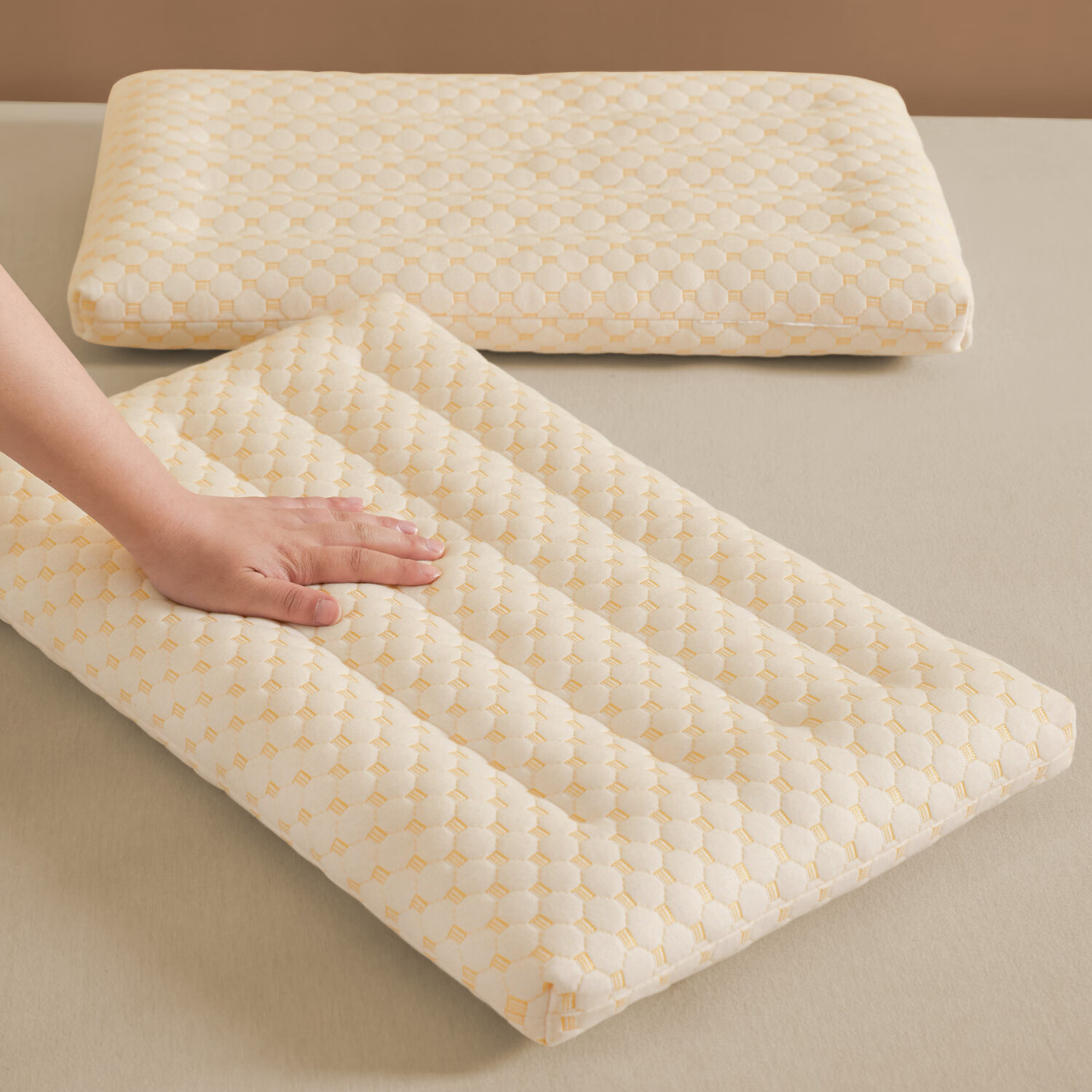 Hodo Soybean Pillow Core Deep Sleep Cervical Pillow Adult Sleep Aid Children's Pillow 48x74cm Low Pillow 4cm