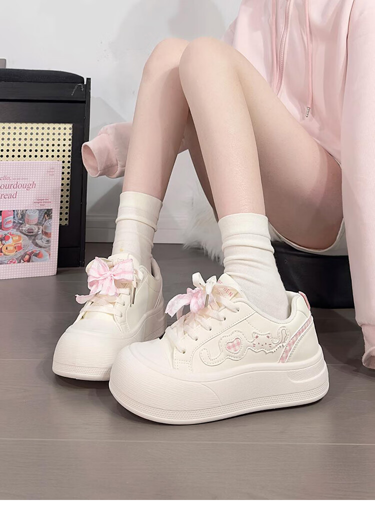 Renben Soft Sole Lightweight White Sneakers for Women Trending Original Versatile Chunky Head Bread Shoes Thick Sole Sports Sneakers for Women 10