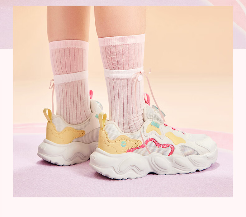 ERKE Kids Casual Shoes Boys and Girls Mesh Sports Shoes with Knob Closure Sea Shell Pink/Microcrystalline White Size 33 18